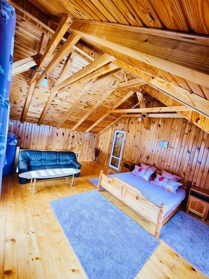 Cabana Vanatorilor Poiana Mărului Eksteriør billede